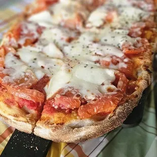 Pepperoni Flatbread Pizza
