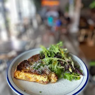 Bacon cheddar quiche