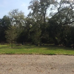 Fire Pitt &amp; picnic area