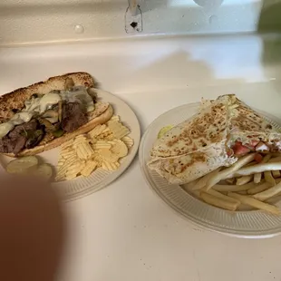 Steak melt / chicken wrap