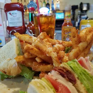 Garlic parmesan fries