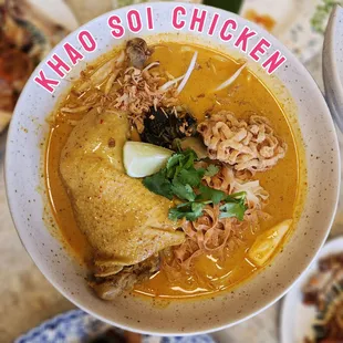 Khao SOI chicken