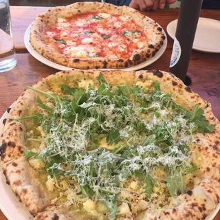 CAULIFLOWER PIZZA