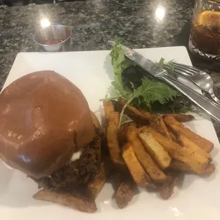 Crispy Fried Chicken Sandwich (GH)