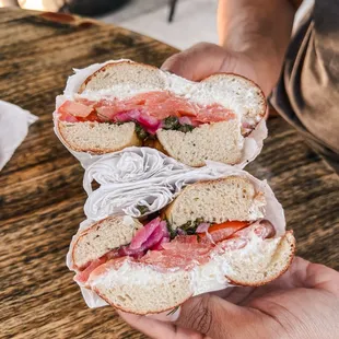 Loxann Bagel // IG: eatswithvicki
