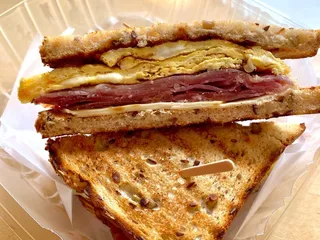 Coffee Cream & Dreams