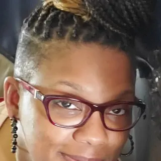 Angela O.
