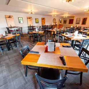 sushi and sashimi, interior