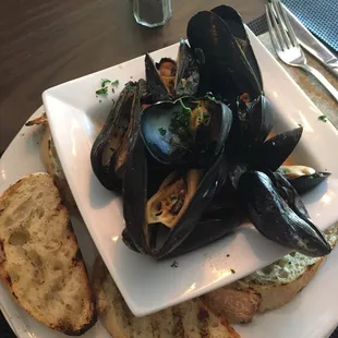 Mussels appetizer...yummmm