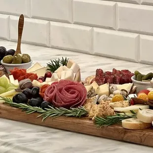 Large Charcuterie Board
