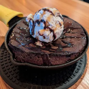 Gluten free brownie a la mode