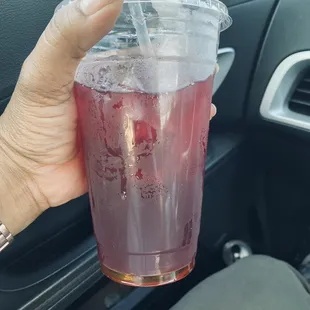 The juice was tasty but needed to be mixed better. I got a mouth full of clove gel.