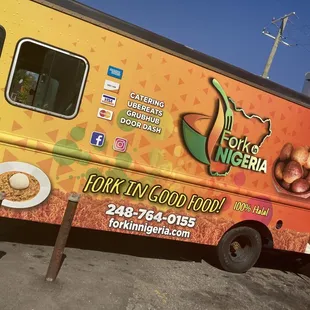 We love food trucks!