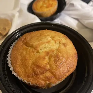 Sweet corn bread