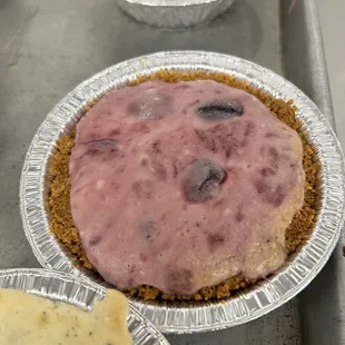 Cherry strawberry cheesecake