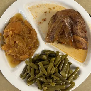 Grilled chicken with green beans and sweet potato