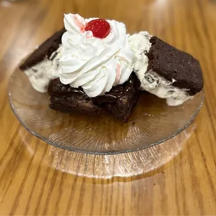 Mint chocolate chip ice cream fudge chocolate brownie yum!