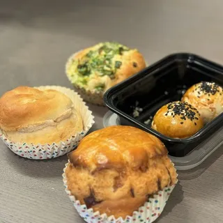 Red Bean Egg Yolk Pastry