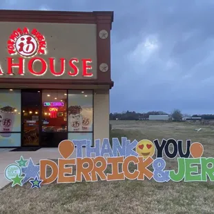 Community thanked Formosa Bubble Teahouse for their support after the Great Texas Freeze.