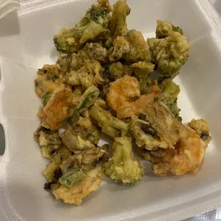 Shrimp and veg tempura