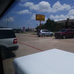 This place has some good soup!!!