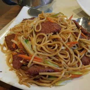 Lo Mein