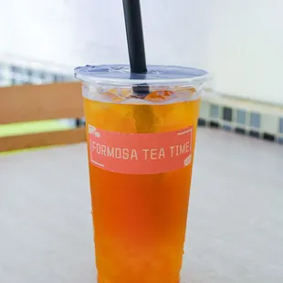 Passionfruit tea with aloe jelly