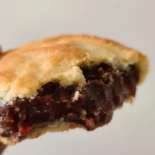 Mamol - pastry filed with chopped dates