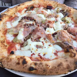 Capricciosa Pizza