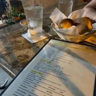 Menu &amp; bread