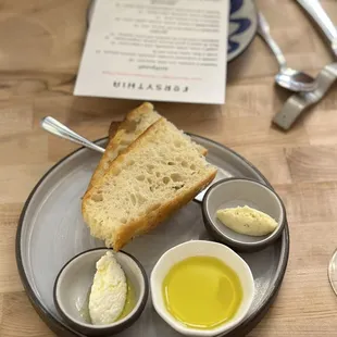 complimentary bread