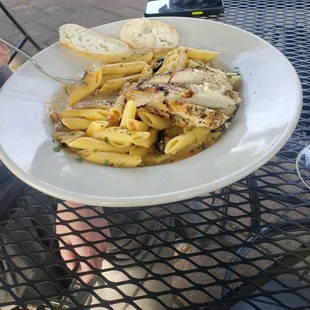 Creamy cajun pasta