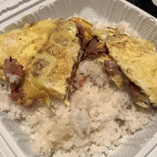 Ham &amp; cheese omelette