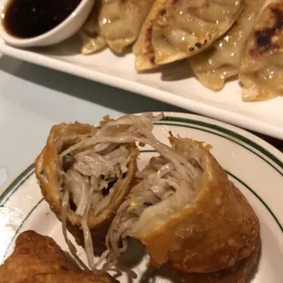 Crunchy and tasty egg rolls!