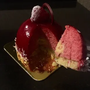 Raspberry mousse