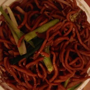 Veggie Lo Mein, pretty good (though was heavy on soy sauce)!