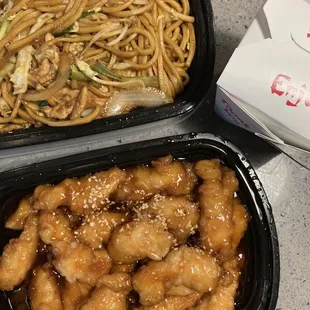 Sesame Chicken, Chicken Lo Mein and White Rice