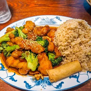 Sesame Chicken with Broccoli, Fried Rice, Veggie Roll