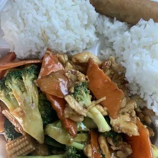 Chicken and 2. Broccoli Beef Lunch Special