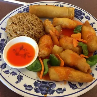 Sweet and Sour Chicken Lunch Special