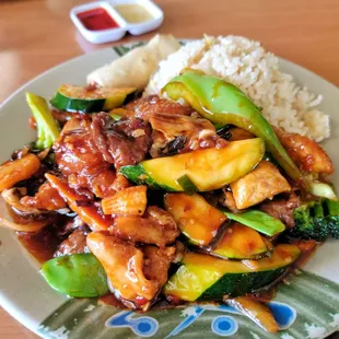 Combination garlic sauce