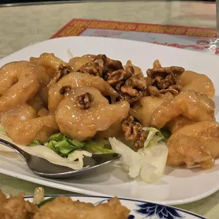 Honey Walnut Prawns