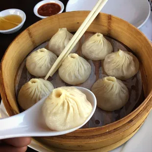 Soup dumplings