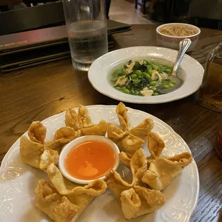 Crab Rangoon (6pc)