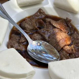 Honey Beef w/ 6pc buns