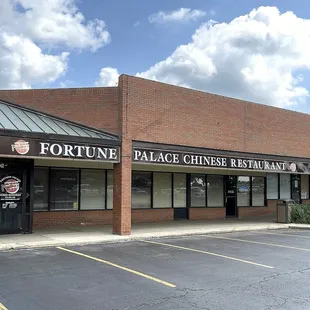 Fortune Palace Chinese Restaurant
