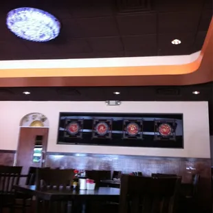 View of the ceiling and wall