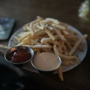 Parmesan &amp; Rosemary Garlic Fries