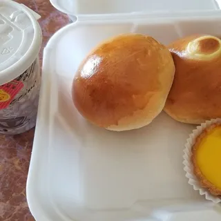 Coconut Milk Custard Bun