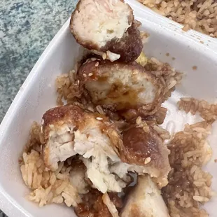Look at the meat... does it look undercooked and doesn&apos;t it not look like chicken?